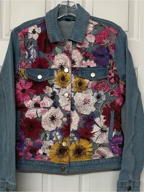 Boston Proper Denim Jacket Colorful Embroidered Flowers Sz L